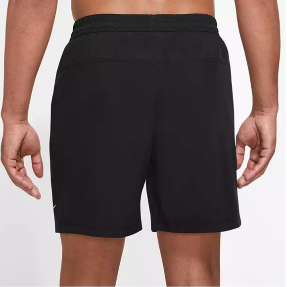 Nike Men's Dri-FIT Form 7" Unlined Versatile Shorts NWT - Picture 2 of 4